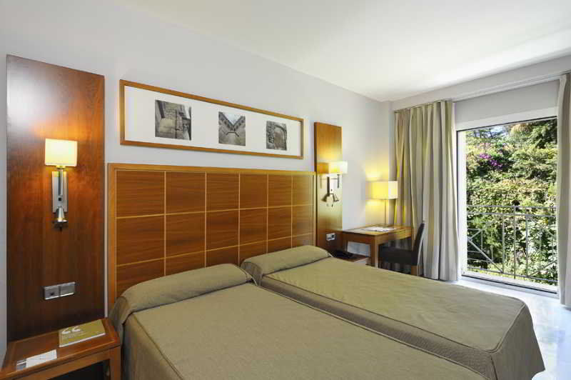Exe Las Adelfas Cordoba Ngoại thất bức ảnh
