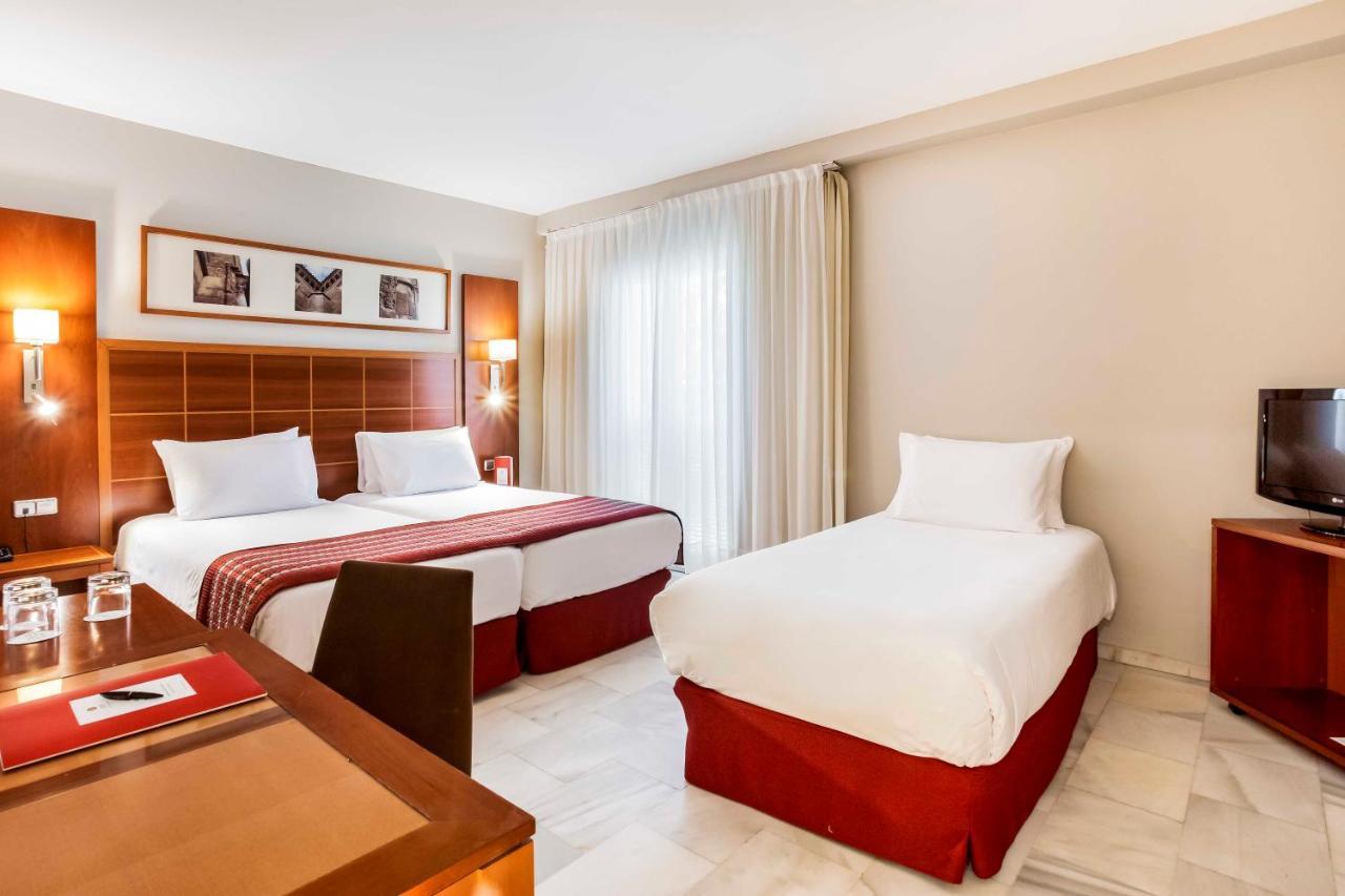 Exe Las Adelfas Cordoba Ngoại thất bức ảnh